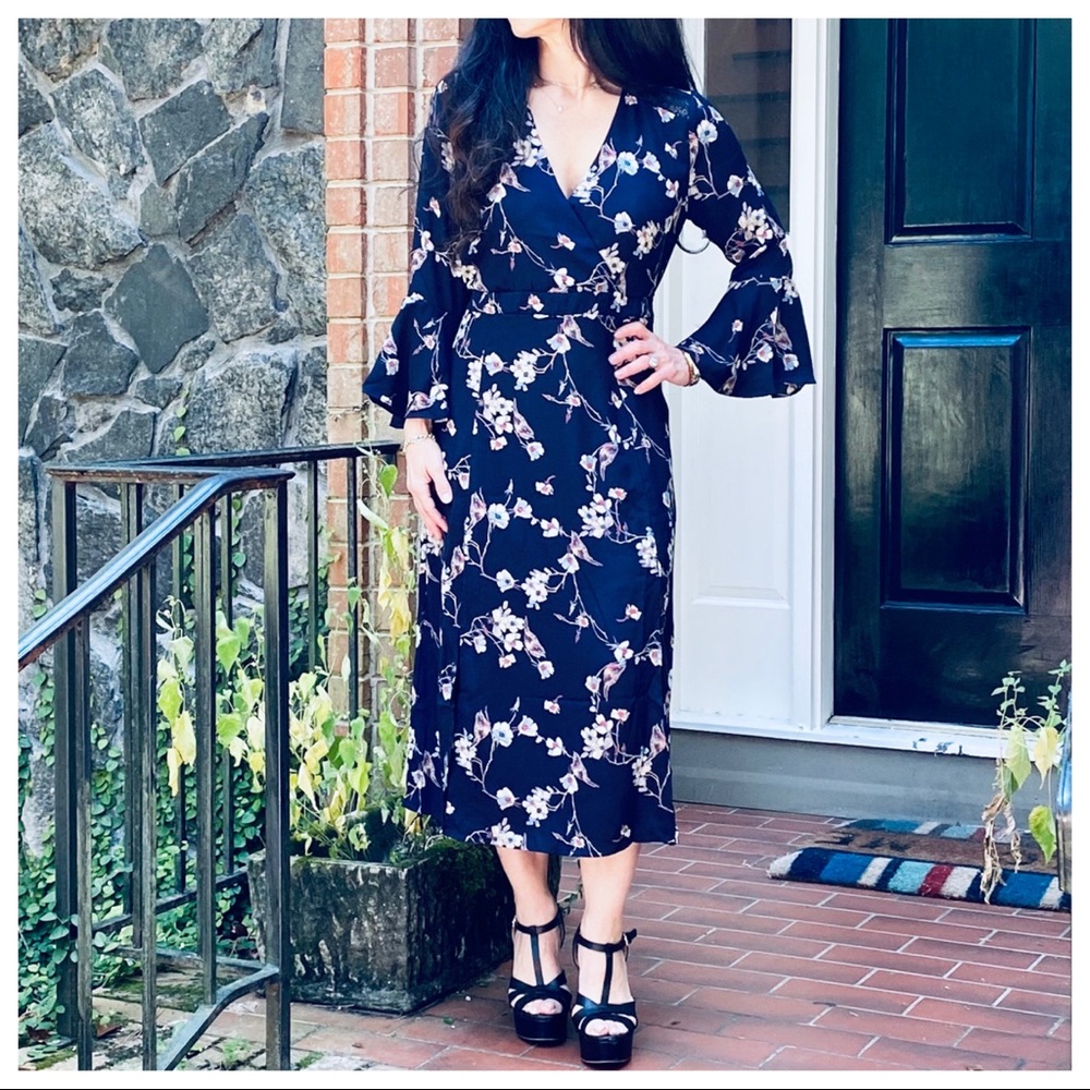 BEAUTIFUL FLORAL PRINT MIDI DRESS - Picture 7 of 9